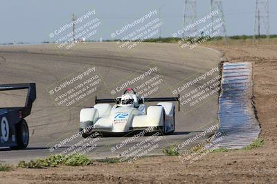 media/Apr-30-2022-CalClub SCCA (Sat) [[98b58ad398]]/Group 6/Race (Outside Grapevine)/